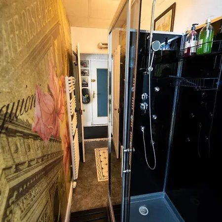 Bounty, B&b, Cuisine Privee, Lit Queen Size, Terrasse, Parking, Garage Bed & Breakfast *